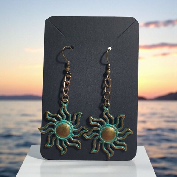 Sunburst Dangle Earrings Patina Chain Handmade Beach Boho Jewelry Core Earth - Picture 1 of 5